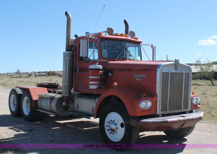 image for item AO9661 1973 Kenworth W923 semi truck