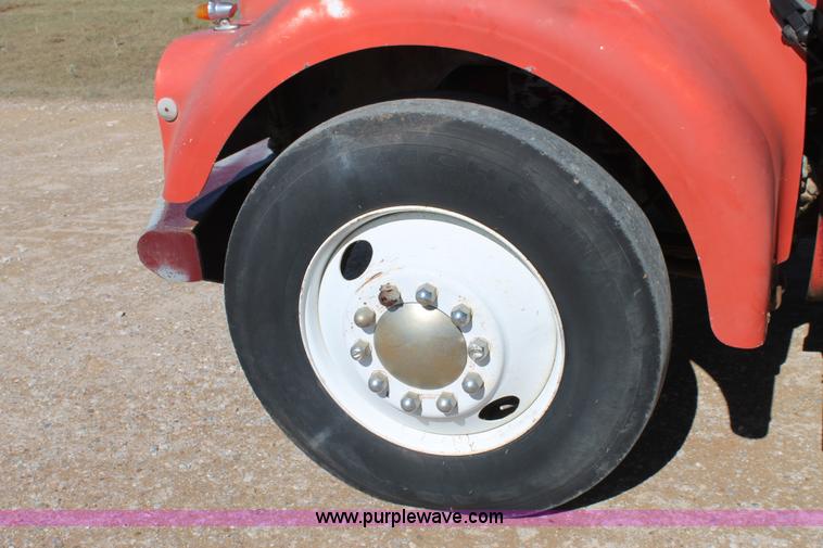 image for item AO9661 1973 Kenworth W923 semi truck