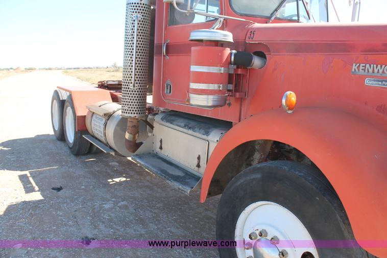 image for item AO9661 1973 Kenworth W923 semi truck