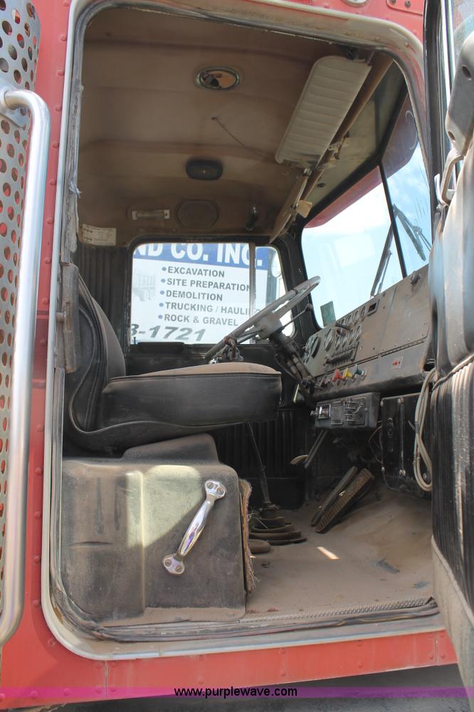 image for item AO9661 1973 Kenworth W923 semi truck