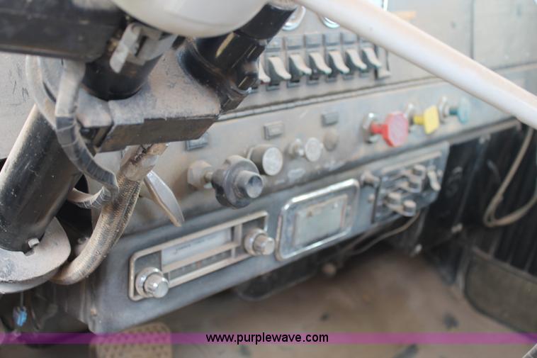 image for item AO9661 1973 Kenworth W923 semi truck