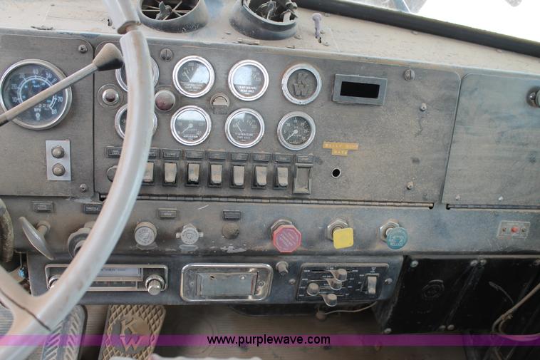 image for item AO9661 1973 Kenworth W923 semi truck