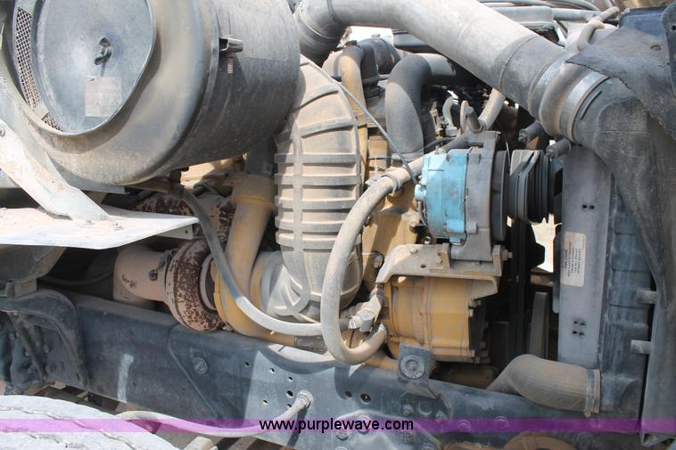 image for item AO9663 1989 Ford LTS9000 vacuum truck