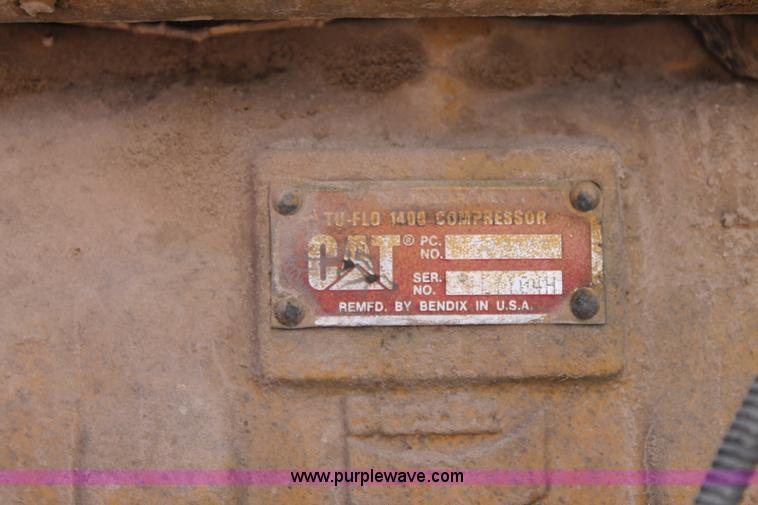 image for item AO9663 1989 Ford LTS9000 vacuum truck