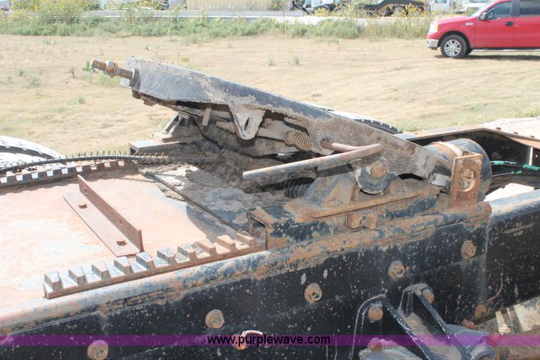 image for item AO9664 1987 Freightliner FLC-64T semi truck