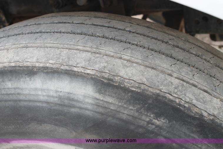 image for item AO9664 1987 Freightliner FLC-64T semi truck