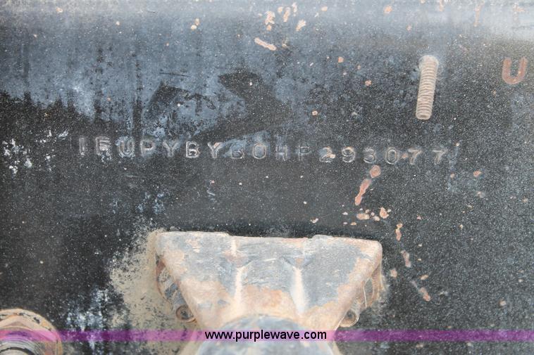 image for item AO9664 1987 Freightliner FLC-64T semi truck