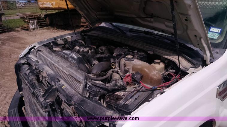 image for item AY9487 2008 Ford F350 Super Duty XL utility truck