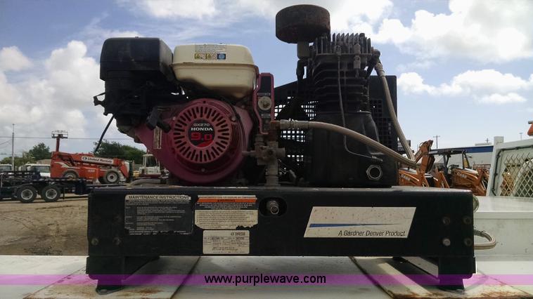 image for item AY9487 2008 Ford F350 Super Duty XL utility truck