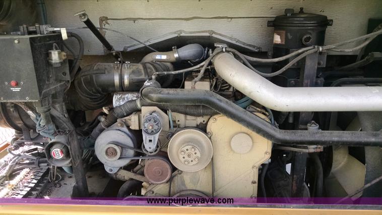 image for item AY9489 1998 Thomas Built school bus