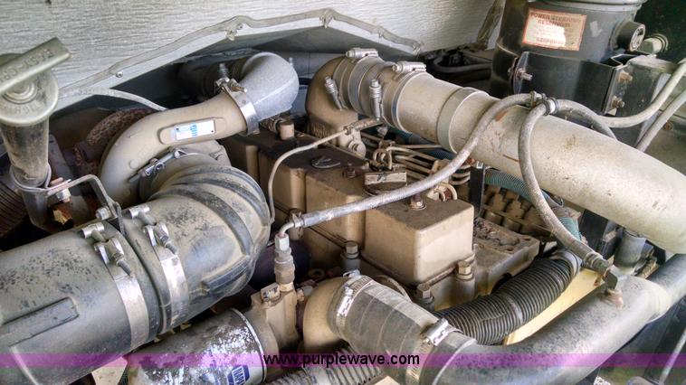 image for item AY9489 1998 Thomas Built school bus