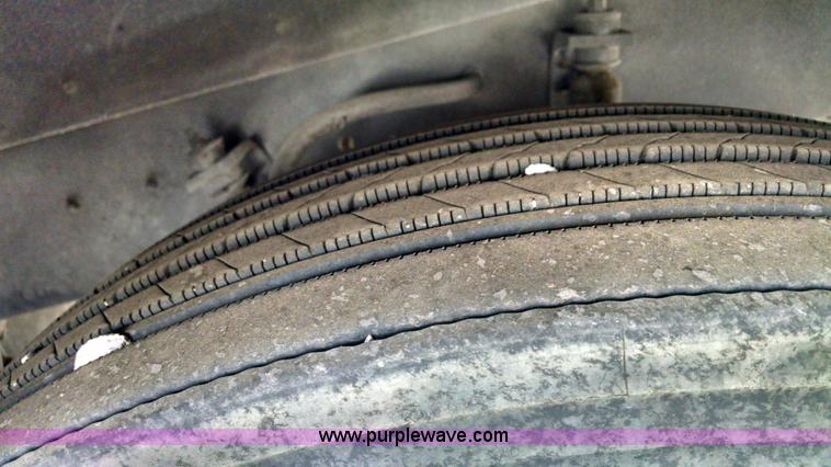 image for item AY9489 1998 Thomas Built school bus