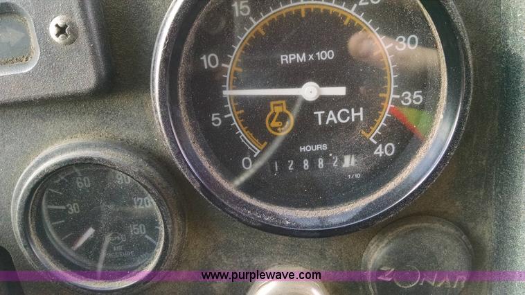 image for item AY9489 1998 Thomas Built school bus