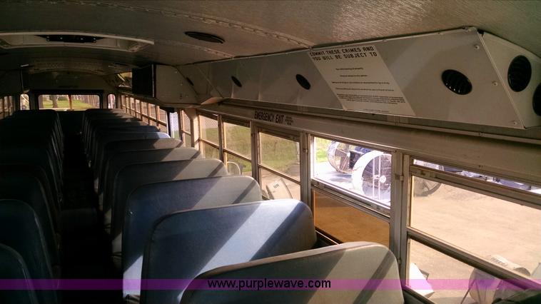 image for item AY9489 1998 Thomas Built school bus