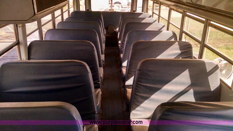 image for item AY9489 1998 Thomas Built school bus