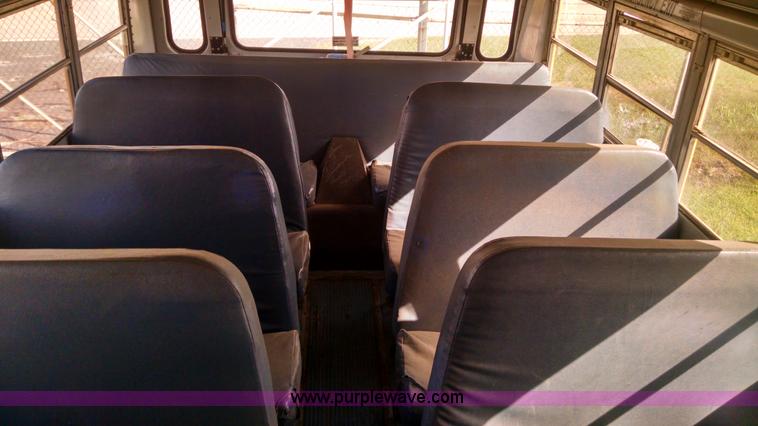 image for item AY9489 1998 Thomas Built school bus