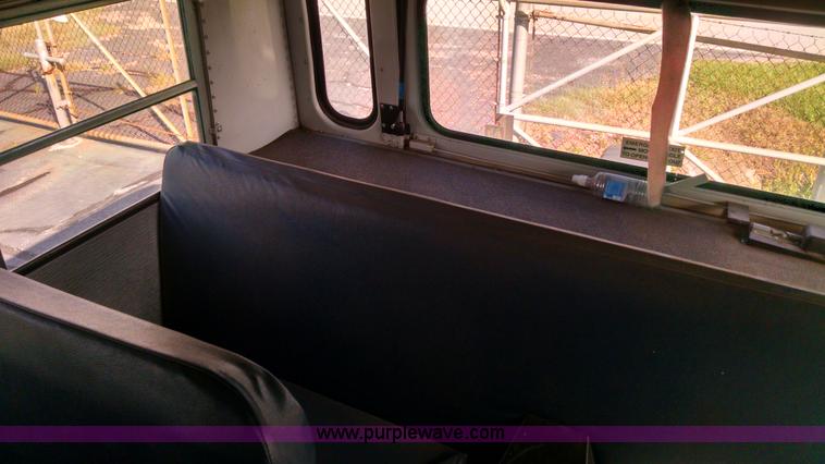 image for item AY9489 1998 Thomas Built school bus