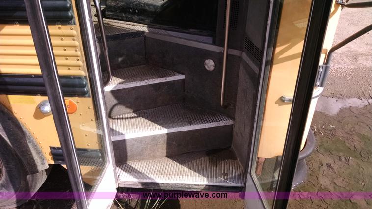 image for item AY9490 1996 Thomas Built school bus