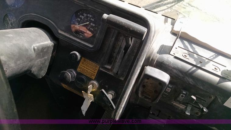 image for item AY9490 1996 Thomas Built school bus