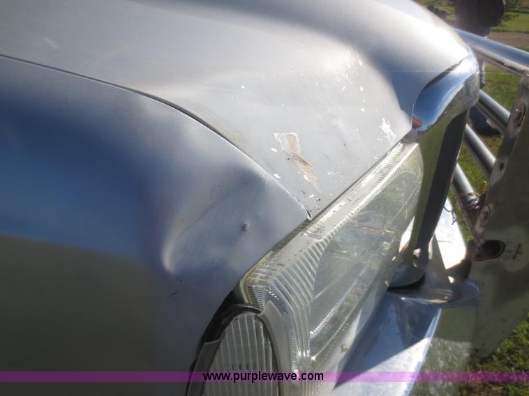 image for item D2171 2004 Ford F250 SuperCab pickup truck