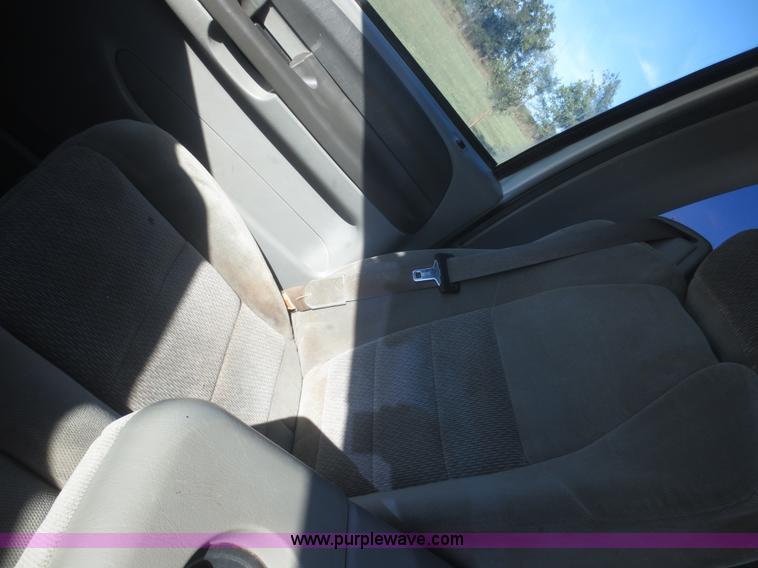 image for item D2171 2004 Ford F250 SuperCab pickup truck