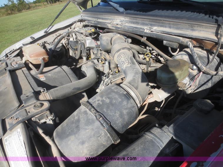 image for item D2171 2004 Ford F250 SuperCab pickup truck