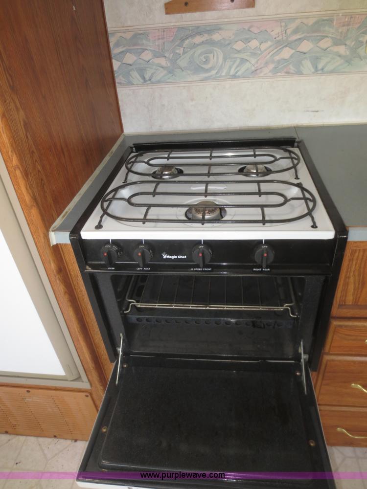image for item D2173 2000 Fleetwood 2855 Terry RV