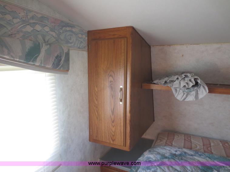 image for item D2173 2000 Fleetwood 2855 Terry RV