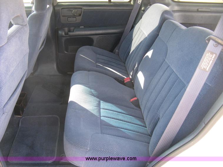 image for item E7993 1996 Chevrolet Blazer LS SUV