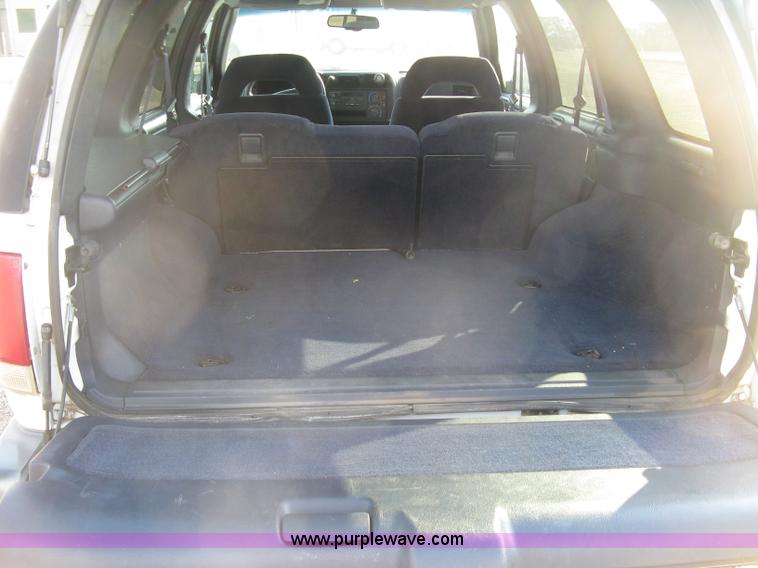 image for item E7993 1996 Chevrolet Blazer LS SUV