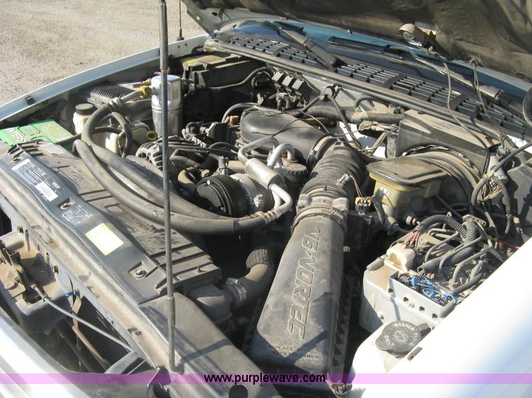 image for item E7993 1996 Chevrolet Blazer LS SUV