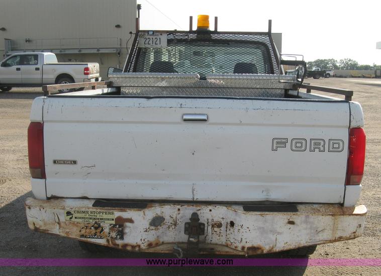 image for item E7994 1993 Ford F250 XL pickup truck