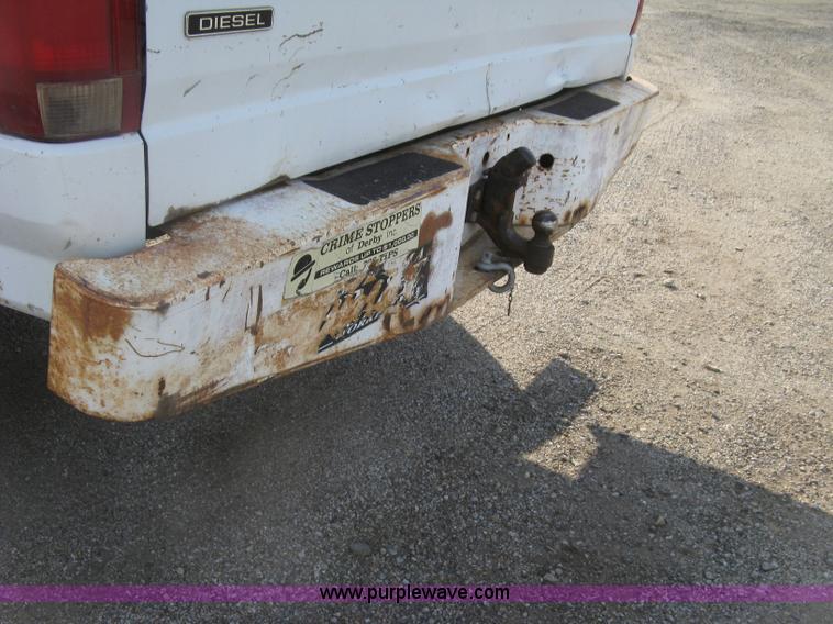 image for item E7994 1993 Ford F250 XL pickup truck