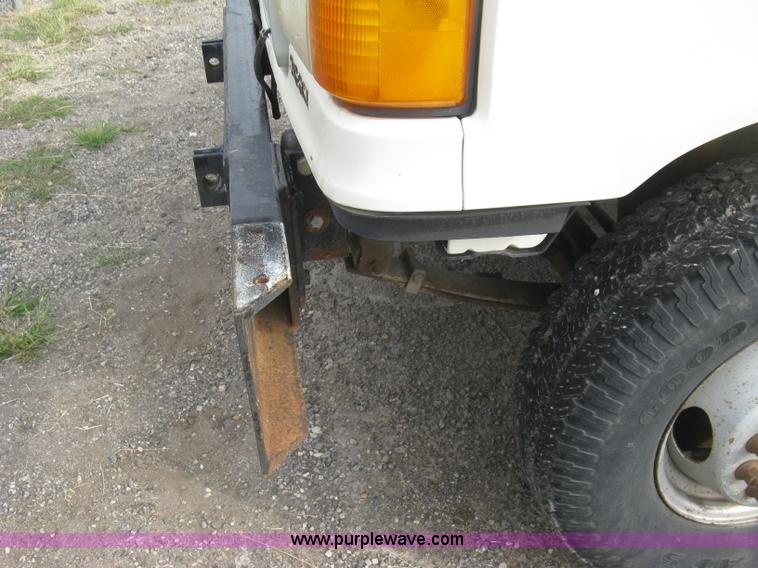 image for item E7996 1990 Ford F450 Super Duty dump flatbed truck