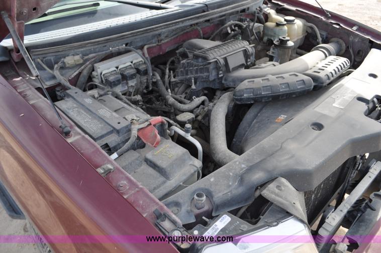 image for item F2067 2006 Ford F150 SuperCab pickup truck