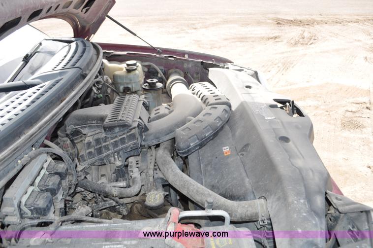 image for item F2067 2006 Ford F150 SuperCab pickup truck