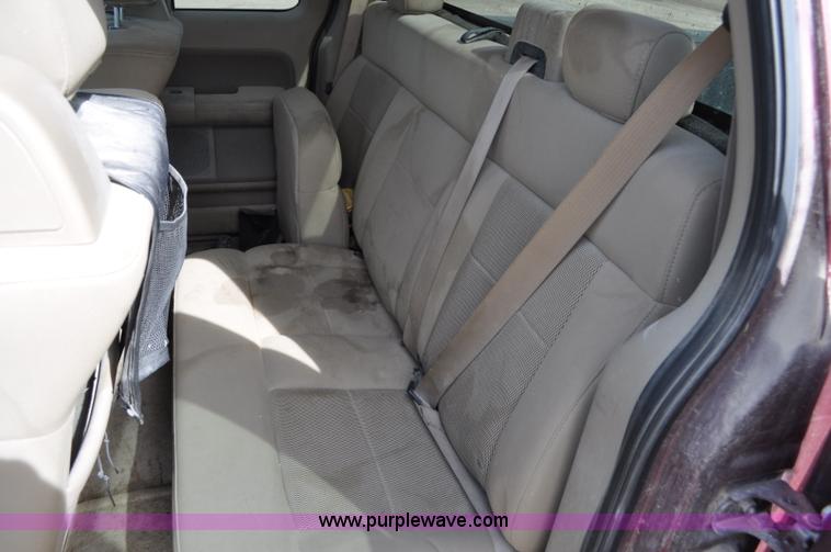 image for item F2067 2006 Ford F150 SuperCab pickup truck