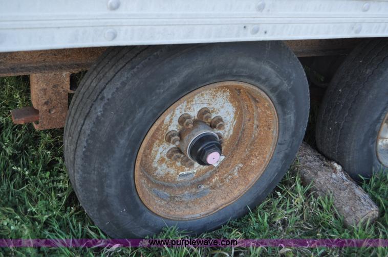 image for item F2070 1992 Mac-lander enclosed trailer