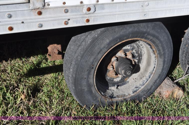 image for item F2070 1992 Mac-lander enclosed trailer