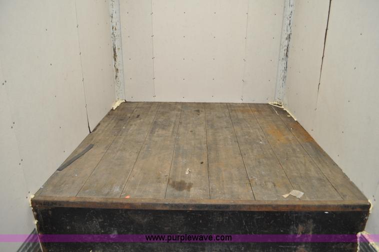 image for item F2070 1992 Mac-lander enclosed trailer