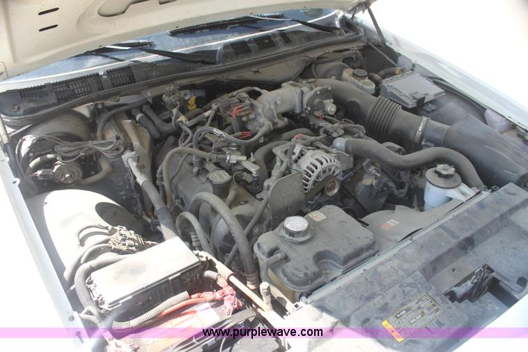 image for item F3278 2006 Ford Crown Victoria Police Interceptor