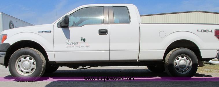 image for item G9086 2010 Ford F150 XL SuperCab pickup truck