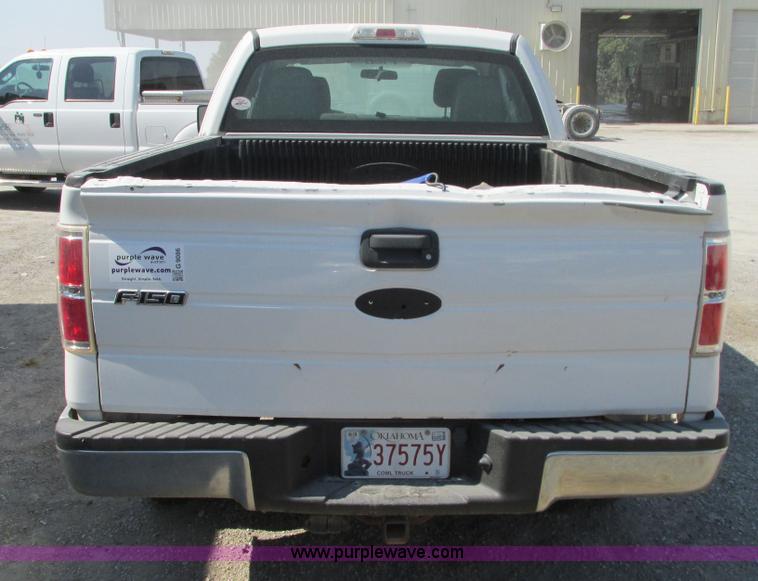 image for item G9086 2010 Ford F150 XL SuperCab pickup truck