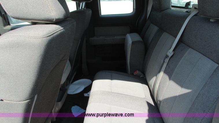 image for item G9086 2010 Ford F150 XL SuperCab pickup truck