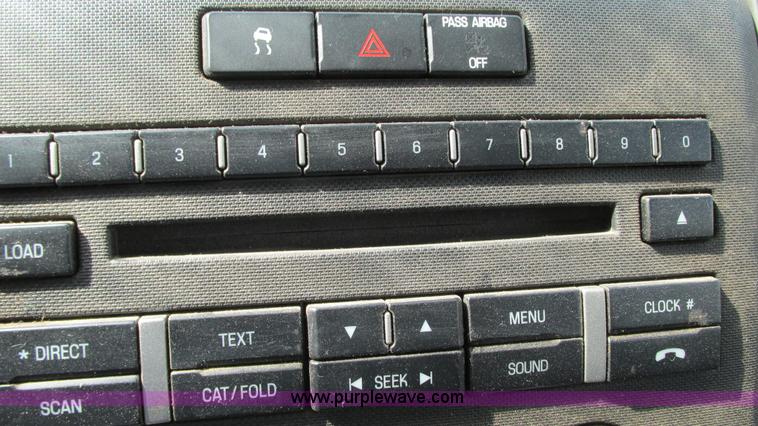 image for item G9086 2010 Ford F150 XL SuperCab pickup truck