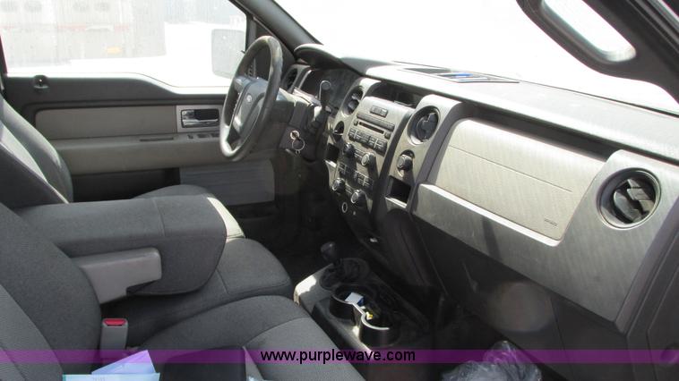 image for item G9086 2010 Ford F150 XL SuperCab pickup truck