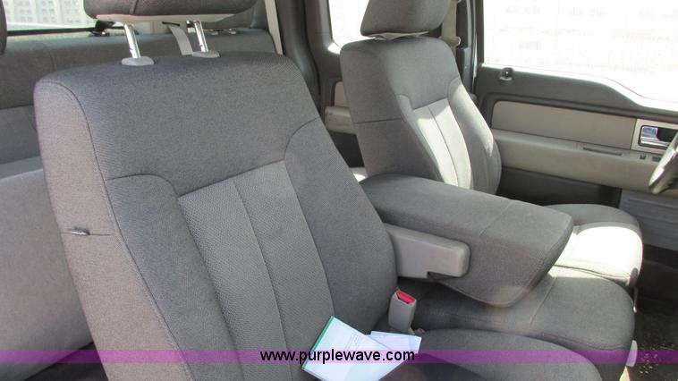 image for item G9086 2010 Ford F150 XL SuperCab pickup truck