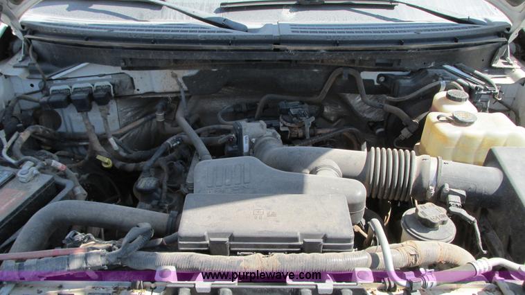 image for item G9086 2010 Ford F150 XL SuperCab pickup truck