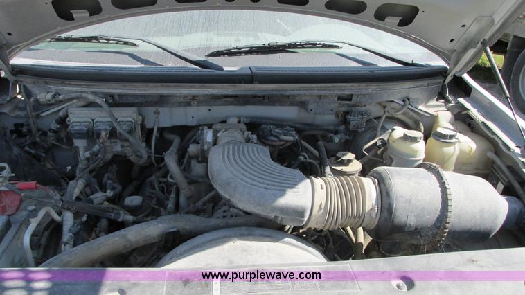 image for item G9087 2005 Ford F150 XLT pickup truck