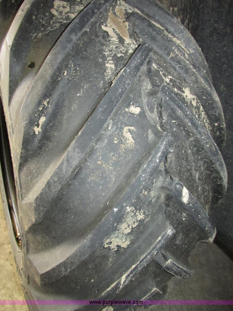 image for item G9930 2005 Max IV six wheel amphibious vehicle